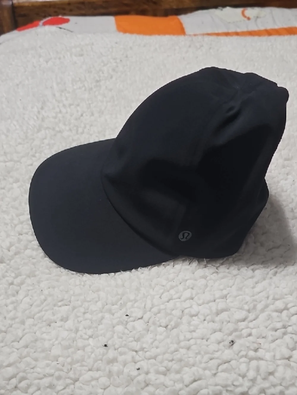 Lululemon Womens Black Nwots Black Active Cap!! O/S, Great Condition